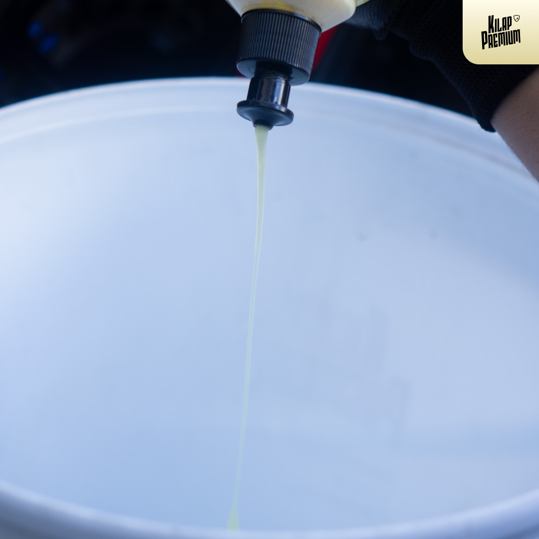 Hyperwax Carnauba Shampoo - Shampoo Wax Pengkilap Body Mobil Dan Motor