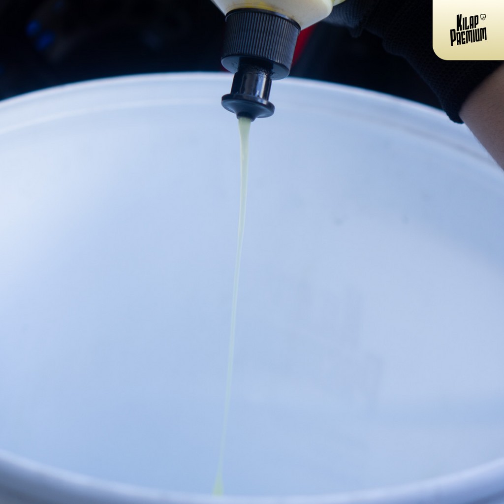 Hyperwax Carnauba Shampoo -  Shampoo Wax Pengkilap Body Mobil Dan Motor